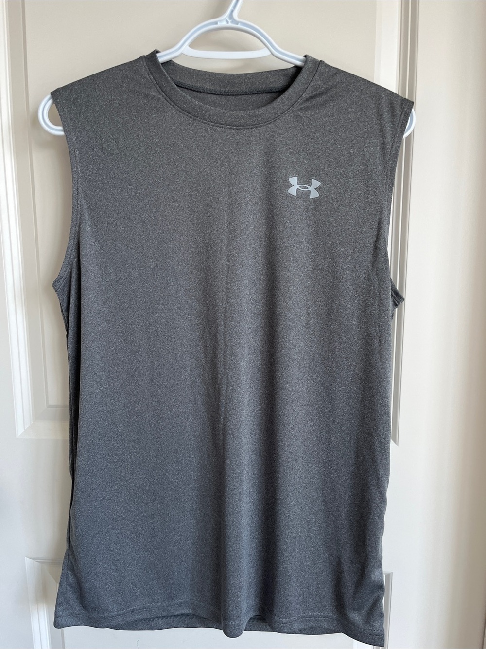 Under‎ Armour Gray Men’s Sleeveless Training Top